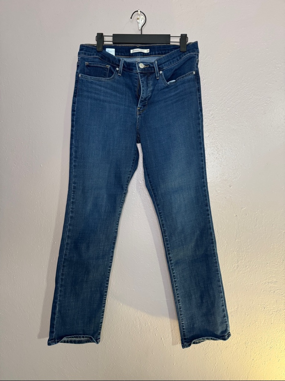 Levi's Straight Leg Jeans in Deep Blue Denim